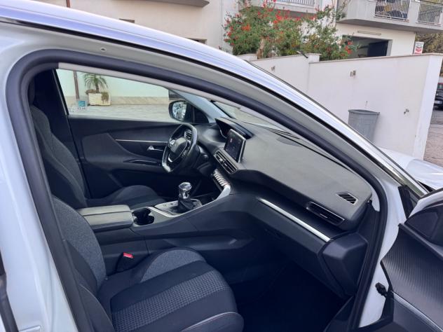 Peugeot 3008 BlueHDi 130 S&S EAT8 Active Pack - Foto 9
