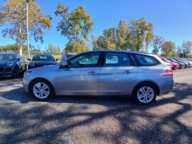 Peugeot 308 BlueHDi 130 S&S EAT8 SW Allure Pack - Foto 8