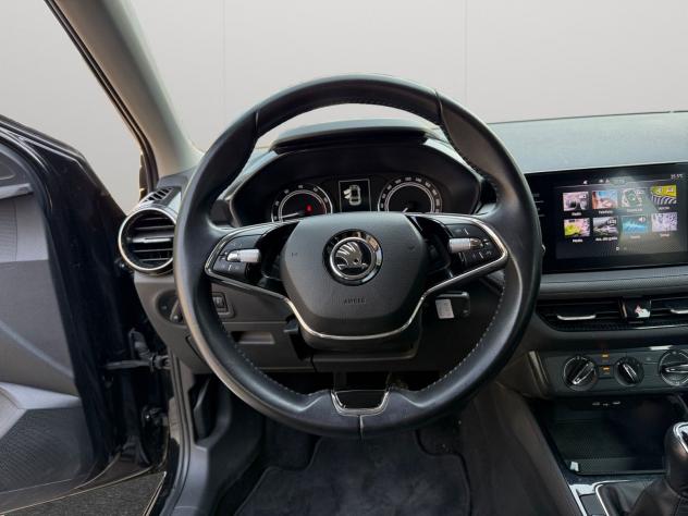 Škoda Fabia AMB MP48/1,0 M5A - Foto 9