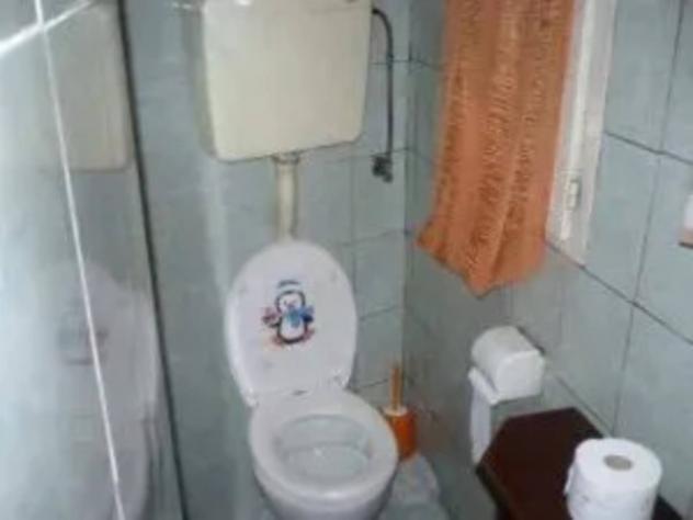 Immobile in asta di 209 m² con più di 5 locali e box auto in vendita a Costa di Rovigo - Foto 2