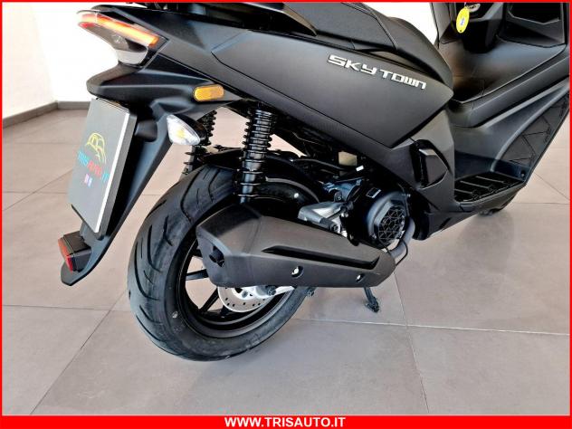 Kymco Skytown 125 (BAULE+PARABREZZA) - Foto 5