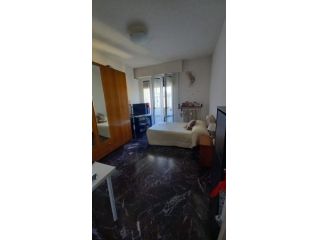 Camera con terrazzino ad uso esclusivo