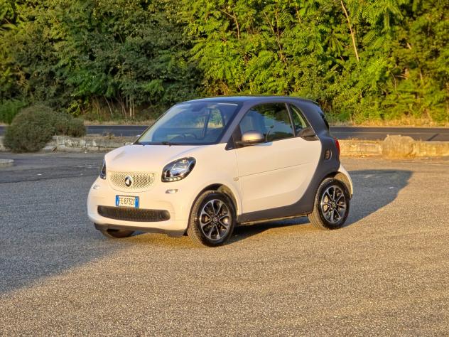 Smart ForTwo 70 1.0 twinamic Prime CV-71 Automatico E6 2016 - Foto 3