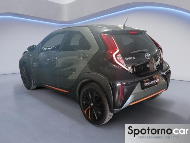Toyota Aygo X 1.0B (72 CV) Limited Air S-CVT - Foto 4