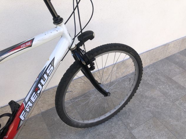 Bicicletta - Foto 2