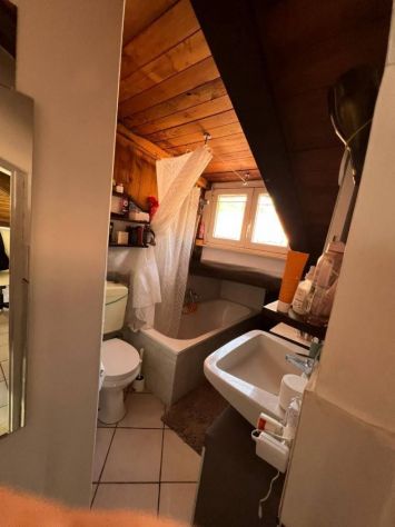 PIGNETO GRAZIOSO BILOCALE ARREDATO BEN COLLEGATO - Foto 7