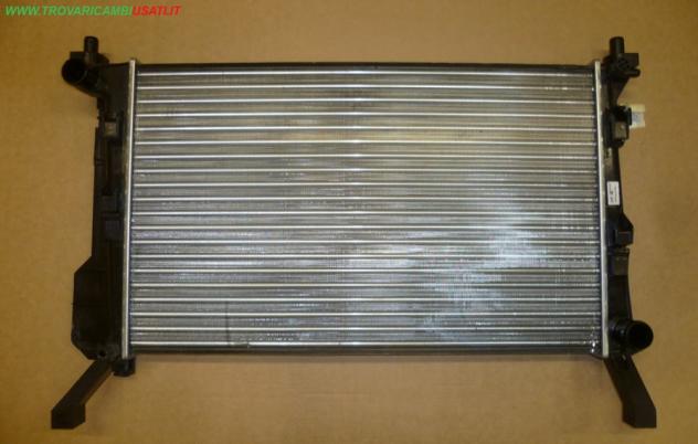 RADIATORE 1.5 BZ MERCEDES Classe A (W169/C169)  Raffreddamento  Termico  Raffredamento  Radiatore acqua MERCEDES - Classe A - 01-10-2004 - 01-08-2012,
