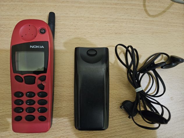 Nokia 5110 rosso - Foto 4