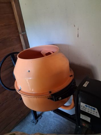 Betoniera elettrica monofase 140 litri - Foto 2