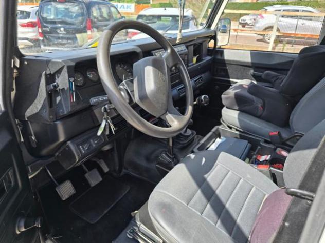 LAND ROVER Defender 110 2.4 TD4 Station Wagon rif. 23724099 - Foto 5