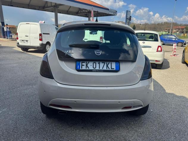 Lancia Ypsilon 1.3 MJT 16V 95 CV 5 porte S&S Silver - Foto 4