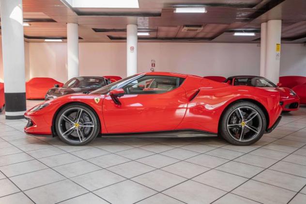 FERRARI 296 GTB|LIFT|360°VIEW|JBL|CARBON+LEDS|RACING SEATS|SCU rif. 24147462 - Foto 4