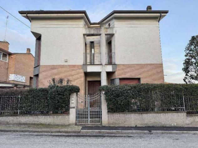 Immobile in asta di 351 m² in vendita a Civitanova Marche - Foto 2