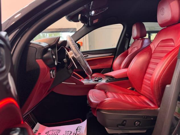 Alfa Romeo Stelvio 2.0 Turbo 280 CV AT8 Q4 Executive - Foto 7