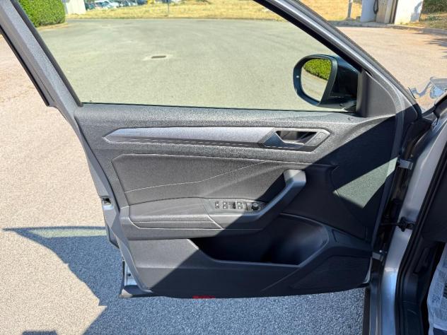VOLKSWAGEN - T-Roc - 1.0 TSI Style - Foto 7