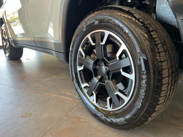 Jeep Compass 1.3 Turbo T4 240 CV PHEV AT6 4xe Trailhawk - Foto 8
