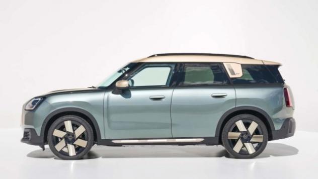 MINI Mini SE ALL4 Favoured Countrym.(U25) rif. 23759987 - Foto 5