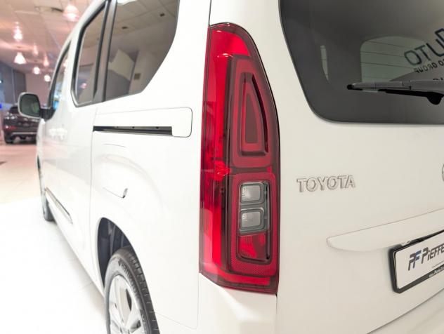 Toyota Proace City Verso Proace City Verso 1.5D 100 CV S&S Short D Executive - Foto 9