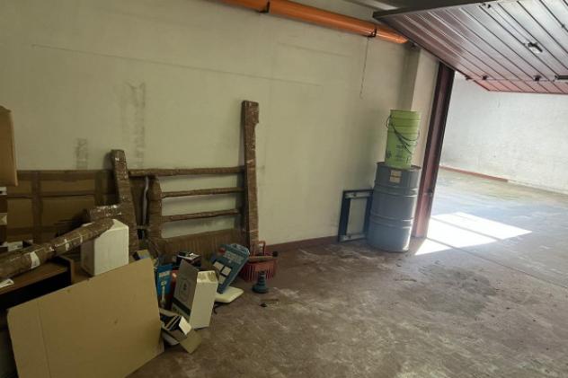 Box / Garage di 80 m² in vendita a Legnano - Foto 7
