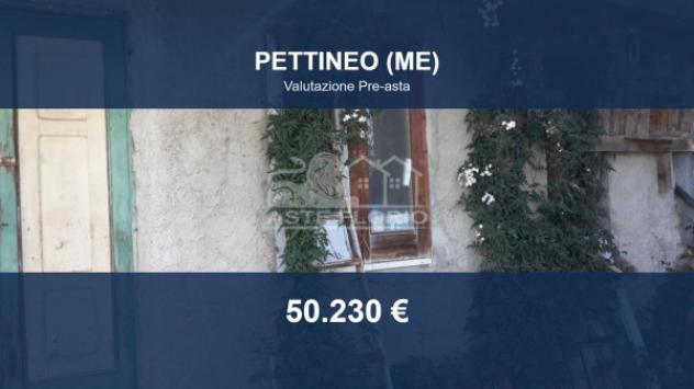 Immobile in asta di 189 m² con più di 5 locali in vendita a Pettineo