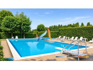 ELEGANTE VILLA SINGOLA CON GIARDINO PRIVATO E BOX – RESIDENCE ARESE 4