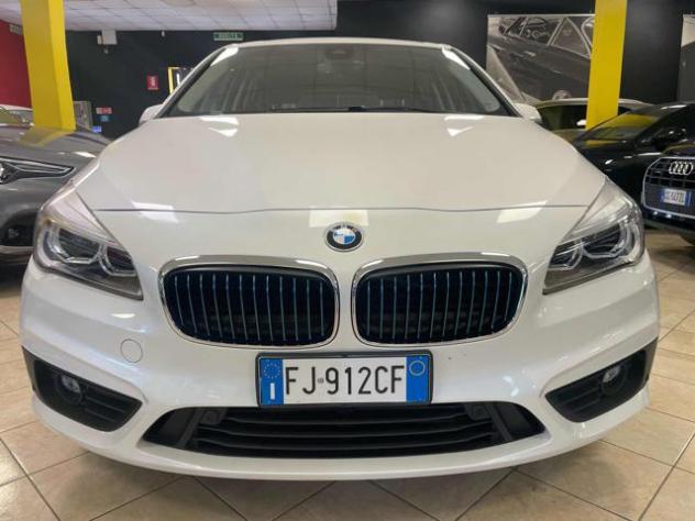 BMW 225 xe Active Tourer iPerformance aut.*LED/NAVI/PDC rif. 23811880 - Foto 2