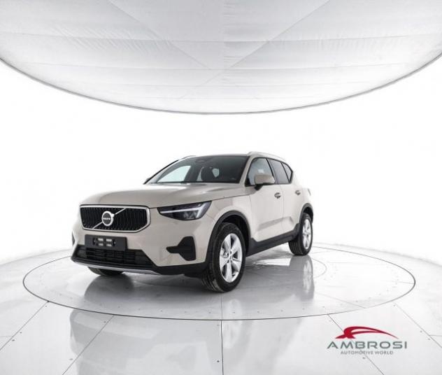 VOLVO XC40 B3 Mild hybrid Benzina Core rif. 23930393