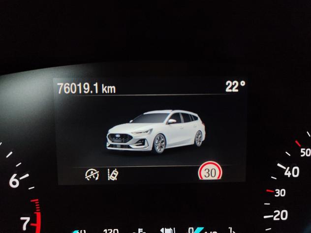 Ford Focus SW 1.0 EcoBoost auto MHEV ST-Line Fari LED Navi - Foto 10