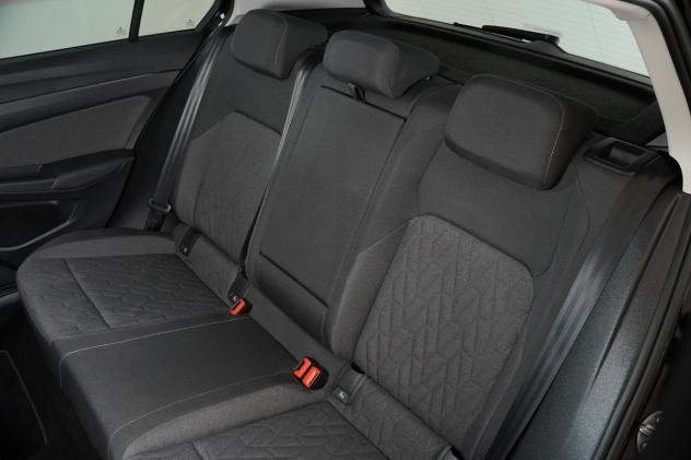 Volkswagen Golf 1.5 TSI eHybrid DSG Edition Plus 204CV - Foto 9