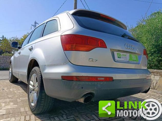 AUDI Q7 3.0 V6 TDI 233CV quattro tiptronic rif. 24075216 - Foto 10