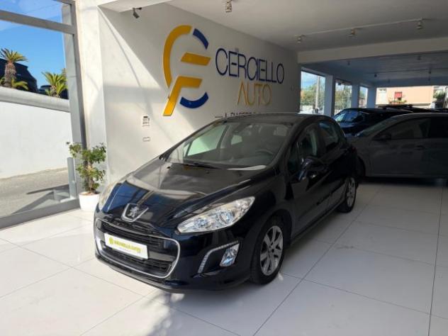 PEUGEOT 308 1.6 8V e-HDi 112CV Stop&Start 5p. Allure rif. 24063537 - Foto 2