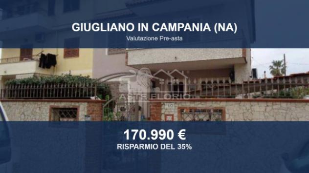 Immobile in asta di 131 m² con più di 5 locali e box auto in vendita a Giugliano in Campania