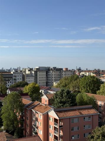 Nel prestigioso complesso “Le Betulle”, un nono piano con terrazzo e vista sullo skyline di Milano - Foto 19