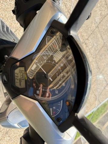 HONDA SH 150 TUTTO INCLUSO ANCHE PASSAGGIO! MINI RATE rif. 24230722 - Foto 4