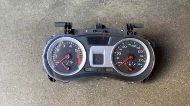 Quadro strumenti Renault Clio 1.5DCI del 2010 (8200820999D)