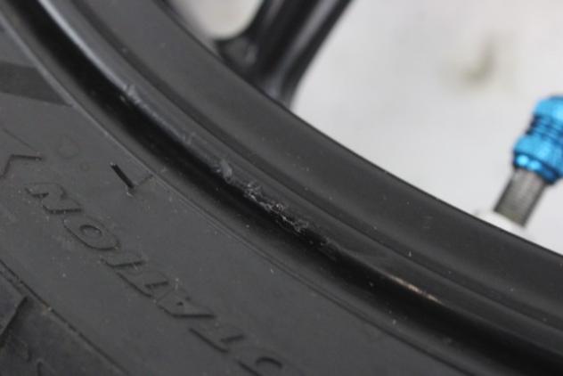 DUCATI 848 50221341A CERCHIO POSTERIORE 17X5.50 07 - 13 REAR WHEEL PICCOLI GRAFFI - Foto 5