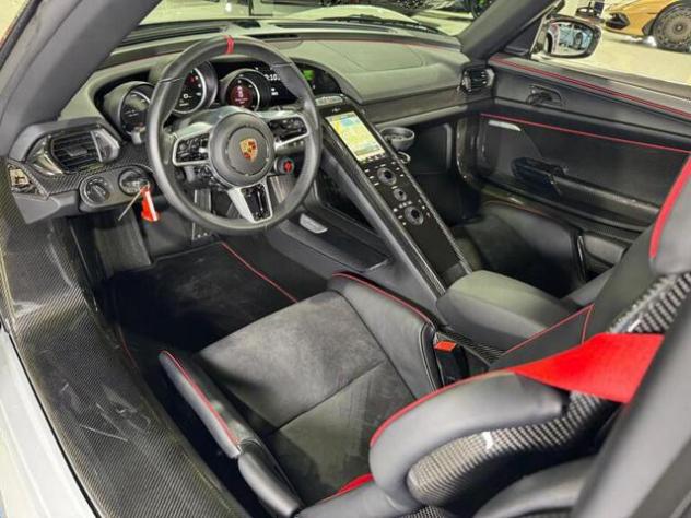 PORSCHE 918 SPYDER WEISSACH V8 652KW(887PS) MARTINI RACING rif. 22737064 - Foto 6