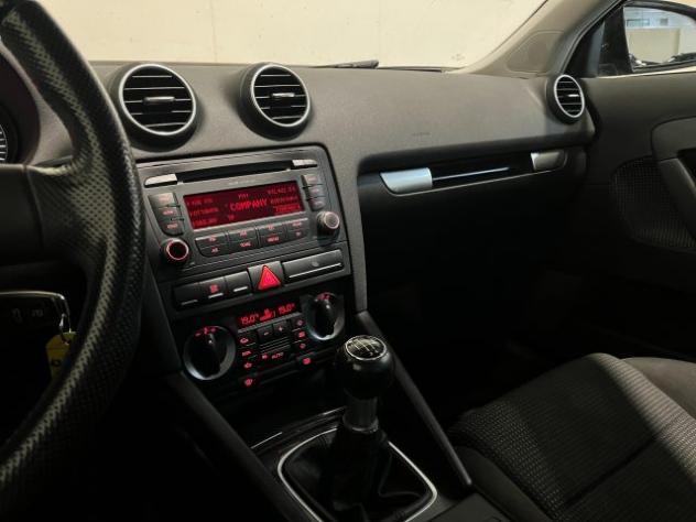 AUDI A3 Sportback 1.9 TDI AMBITION rif. 24042899 - Foto 9