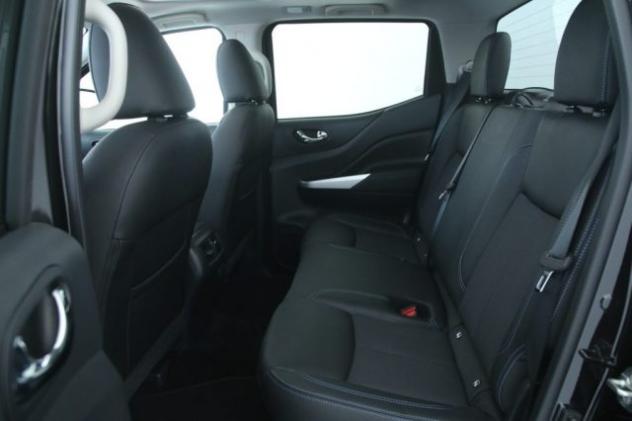 NISSAN Navara 2.3 dCi 190CV 4WD D.Cab N-Guard *SCONTO IMMEDIATO* rif. 22640277 - Foto 8