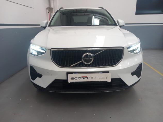 Volvo XC40 2023 2.0 b3 Essential auto - Foto 3