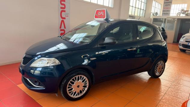 Lancia Ypsilon 1.2 69 CV 5 porte GPL Ecochic Gold - Foto 4