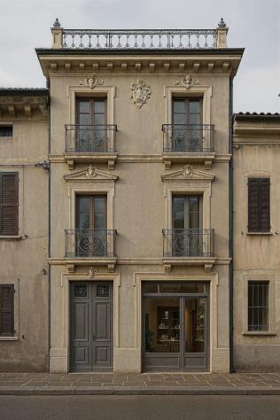Ampia casa terra-cielo di circa 210 mq