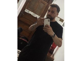 Amore e incontri Napoli - Voglio esaudire tutte le tue fantasie Tel:3932576847