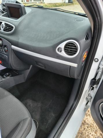 Renault Clio 1.2 16V SporTour FINANZIAMENTO ANCHE SENZA BUSTA PAGA - Foto 8