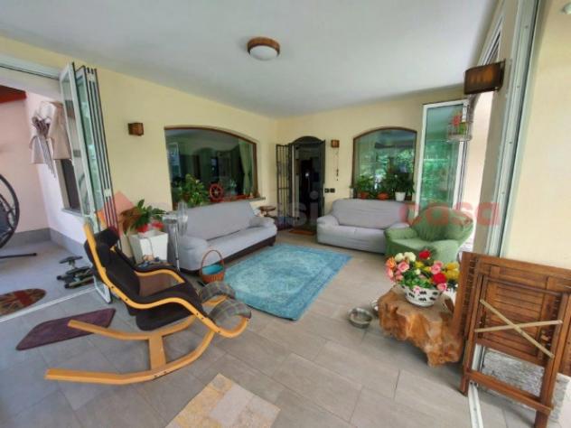 Villa di 550 m² con più di 5 locali e box auto doppio in vendita a Borgo Ticino - Foto 5