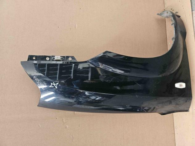 PARAFANGO ANTERIORE DESTRO HYUNDAI Tucson Serie (0409)