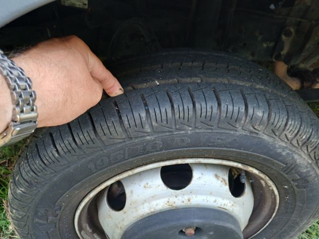 Vendesi Nissan Cabstar.E 120 cassone fisso , km 27.500 reali - Foto 4