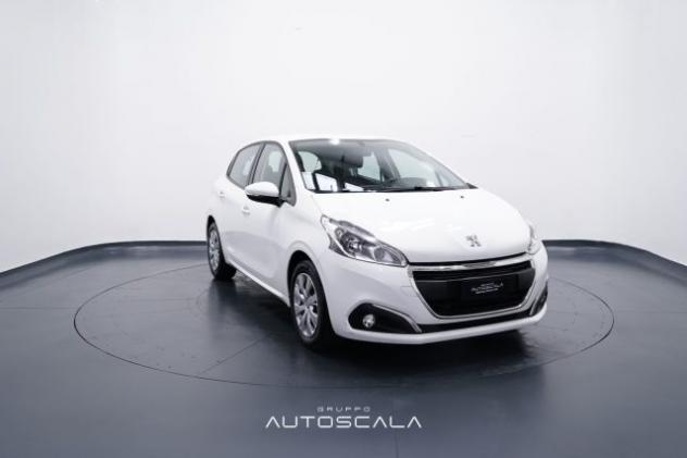 PEUGEOT 208 1.2 PureTech 82cv 5 porte Business rif. 23491010 - Foto 8