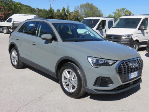 AUDI Q3 35 TFSI S tronic Business rif. 24073008 - Foto 2