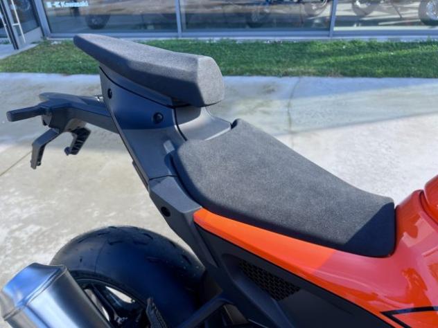 KTM 990 Super Duke RC R rif. 23329461 - Foto 6